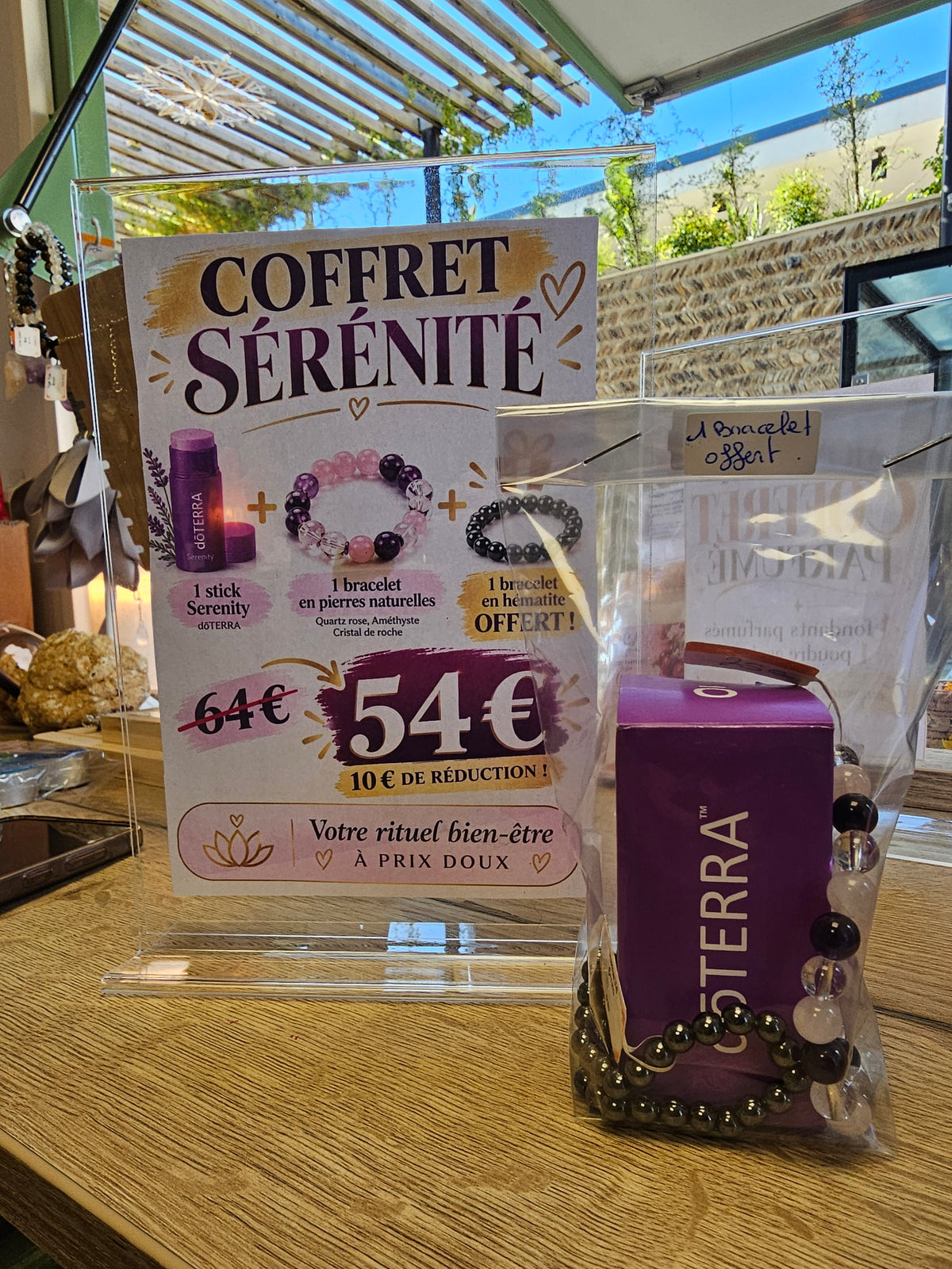 Coffret sérénité : stick serenity doterra + bracelet quartz rose, améthyste, cristal de roche et bracelet hématite 6mm offert