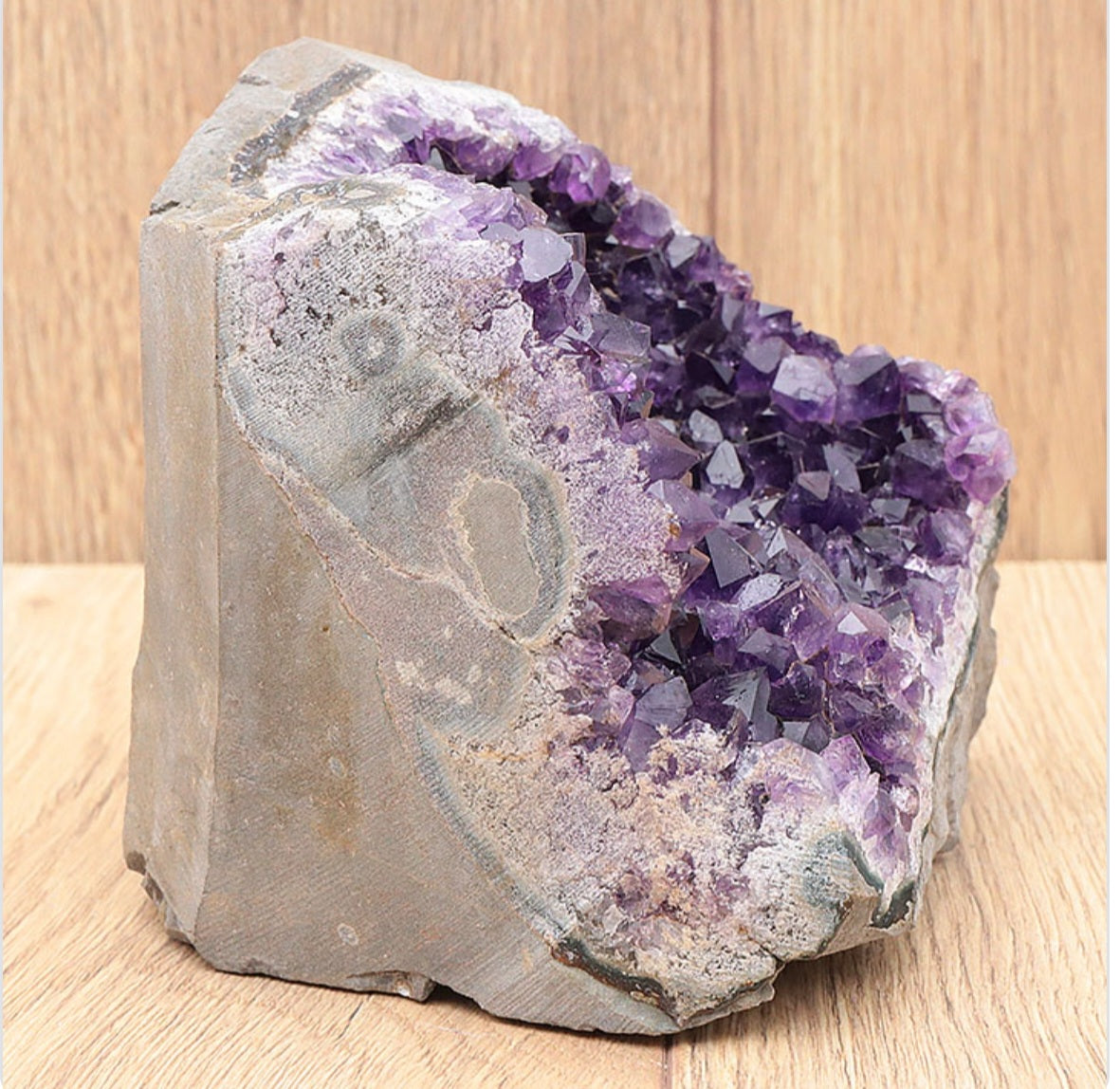 Géode d’améthyste Uruguay AAA n° 5489 bord brut 1800g