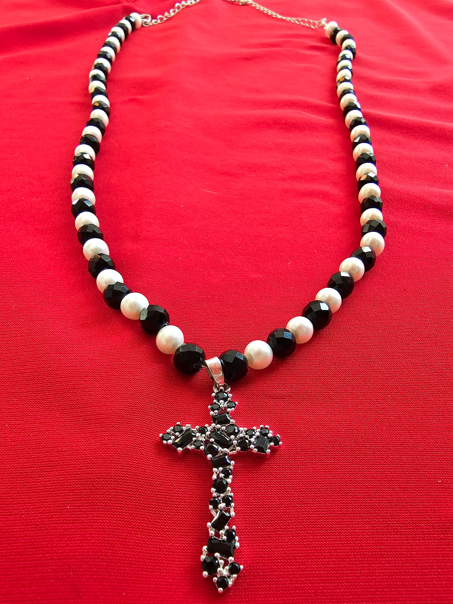 Collier Croix - Onyx & Perles de Culture