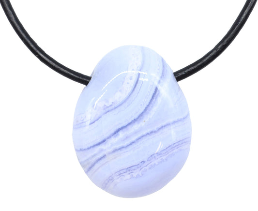 Calcédoine bleue 'A' roulée percée